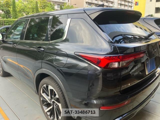 Mitsubishi OUTLANDER PHEV 2022-07 8316300-1