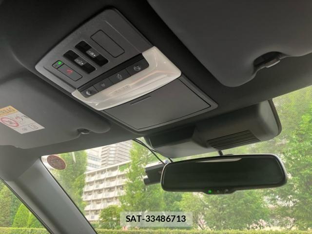 Mitsubishi OUTLANDER PHEV 2022-07 8316300-8