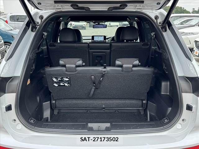 Mitsubishi OUTLANDER PHEV 2022-07 8316304-18