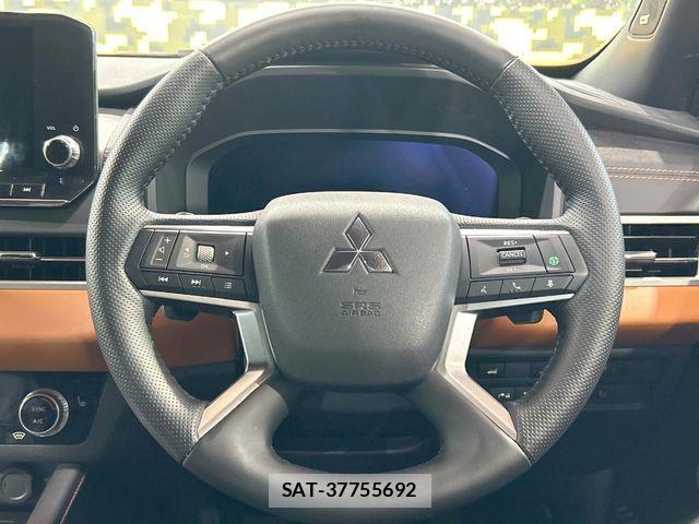 Mitsubishi OUTLANDER PHEV 2022-06 8316296-12