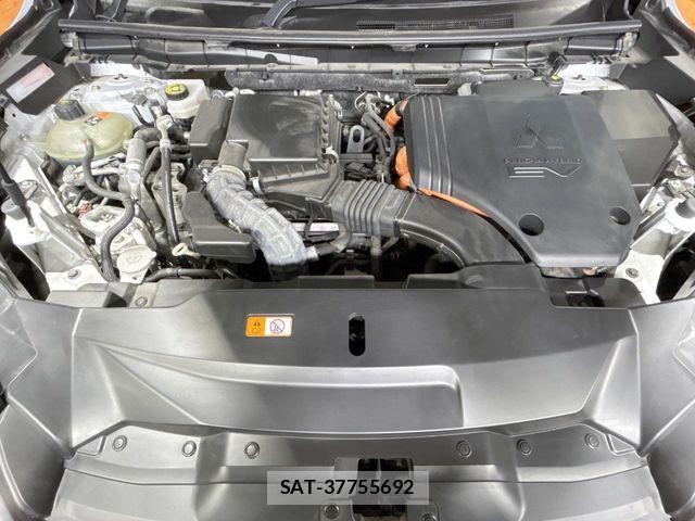 Mitsubishi OUTLANDER PHEV 2022-06 8316296-18