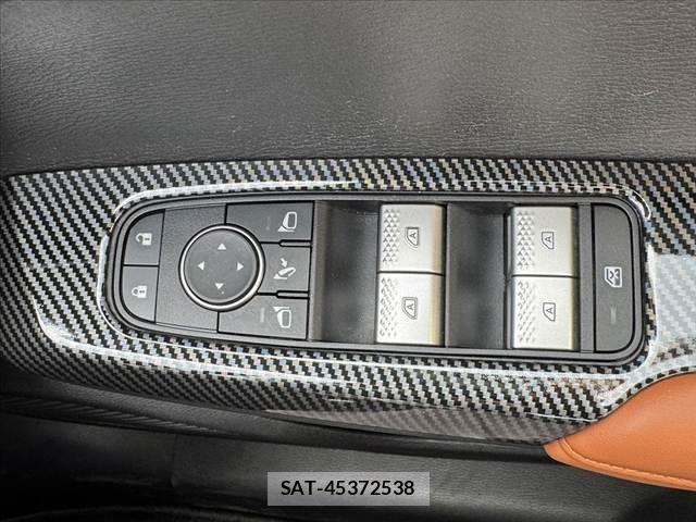 Mitsubishi OUTLANDER PHEV 2022-07 8316302-28