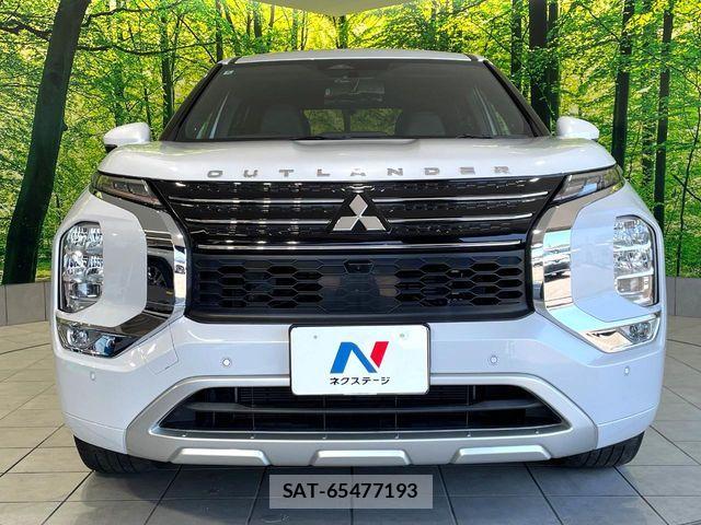 Mitsubishi OUTLANDER PHEV 2022-06 8316301-13
