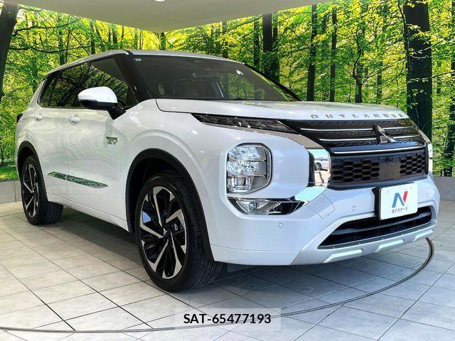 Mitsubishi OUTLANDER PHEV 2022-06 8316301-15