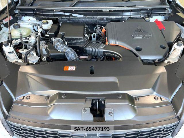 Mitsubishi OUTLANDER PHEV 2022-06 8316301-17