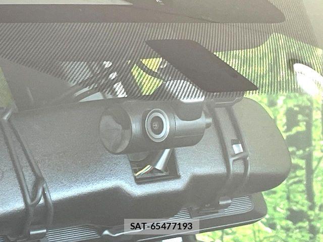 Mitsubishi OUTLANDER PHEV 2022-06 8316301-6