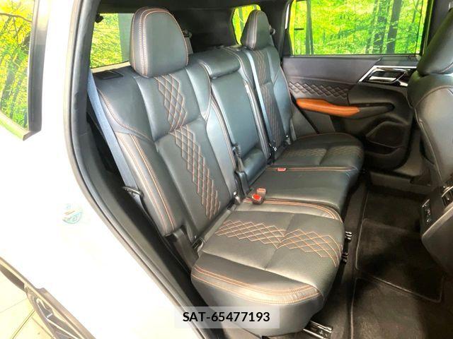 Mitsubishi OUTLANDER PHEV 2022-06 8316301-8