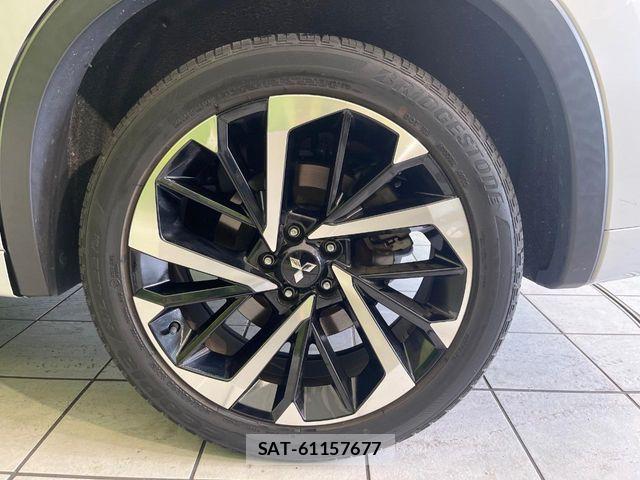 Mitsubishi OUTLANDER PHEV 2022-01 8316303-13