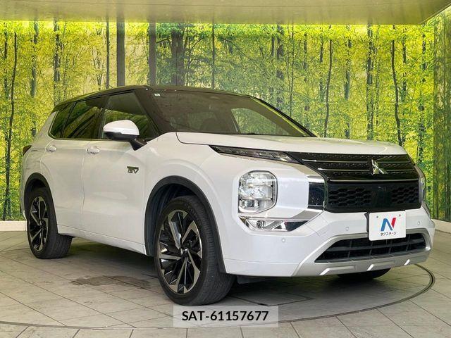 Mitsubishi OUTLANDER PHEV 2022-01 8316303-16