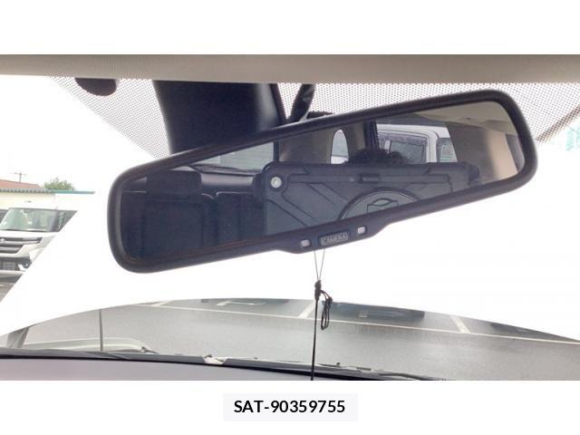 Mitsubishi OUTLANDER PHEV 2015-09 8337335-12