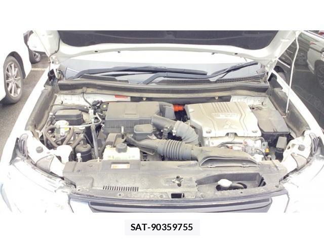 Mitsubishi OUTLANDER PHEV 2015-09 8337335-4