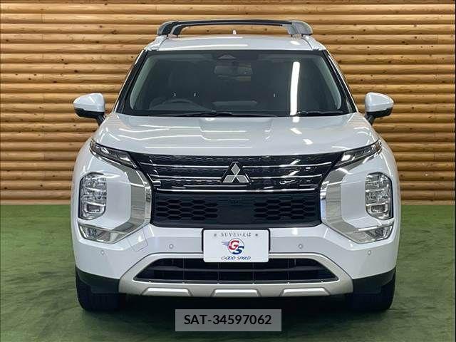 Mitsubishi OUTLANDER PHEV 2023-05 8337330-14