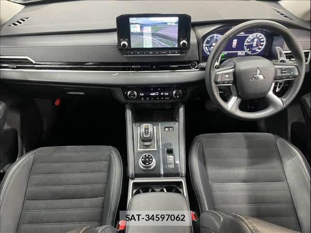 Mitsubishi OUTLANDER PHEV 2023-05 8337330-1