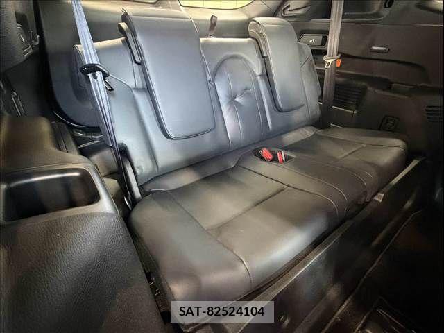 Mitsubishi OUTLANDER PHEV 2023-11 8337331-11