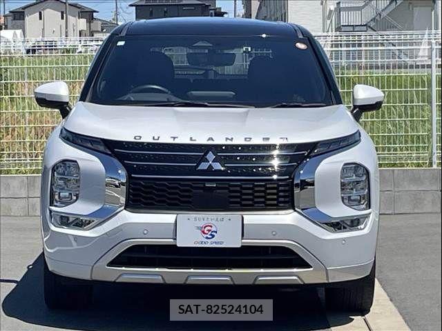 Mitsubishi OUTLANDER PHEV 2023-11 8337331-14