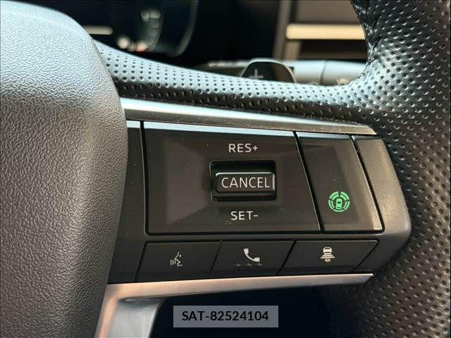 Mitsubishi OUTLANDER PHEV 2023-11 8337331-7