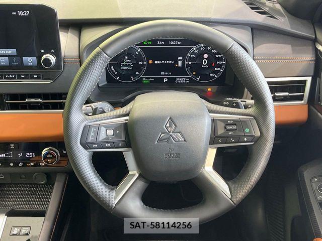 Mitsubishi OUTLANDER PHEV 2022-07 8337327-11