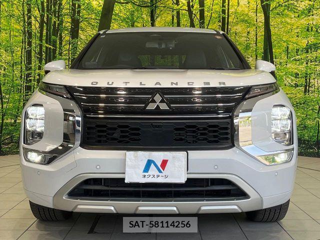 Mitsubishi OUTLANDER PHEV 2022-07 8337327-14