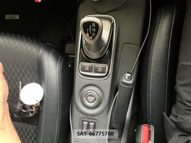 Mitsubishi OUTLANDER PHEV 2014-08 8337336-25