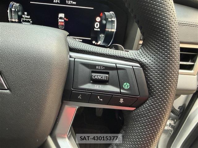 Mitsubishi OUTLANDER PHEV 2022-07 8337333-6