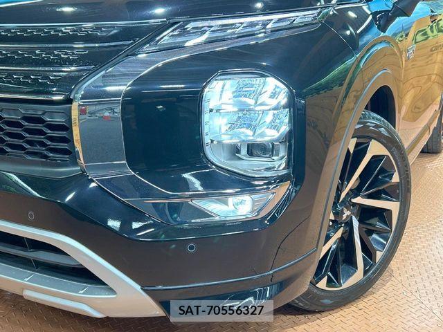 Mitsubishi OUTLANDER PHEV 2022-07 8337329-12