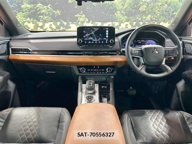 Mitsubishi OUTLANDER PHEV 2022-07 8337329-1
