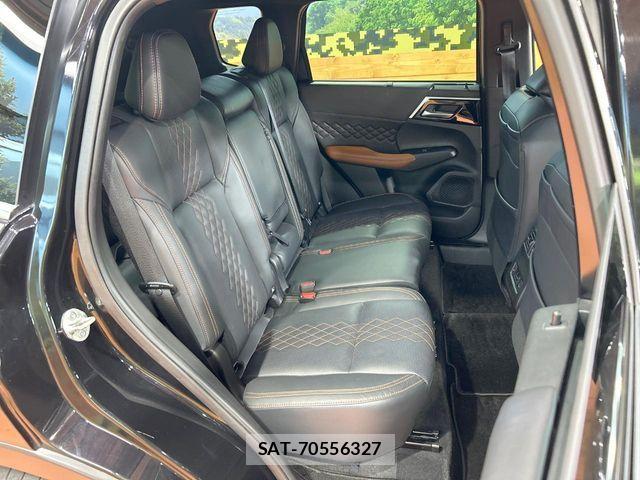 Mitsubishi OUTLANDER PHEV 2022-07 8337329-8