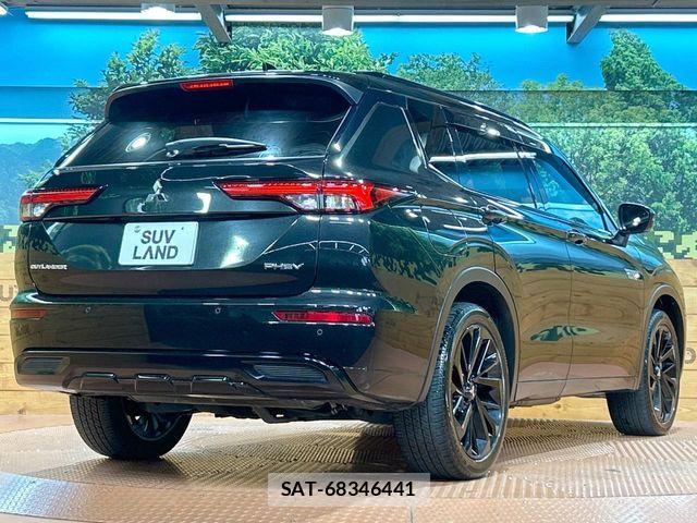 Mitsubishi OUTLANDER PHEV 2024-03 8337325-18