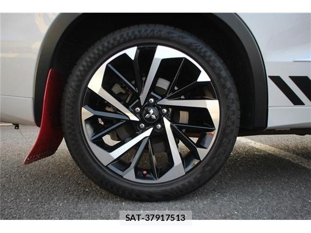 Mitsubishi OUTLANDER PHEV 2022-04 8337334-18