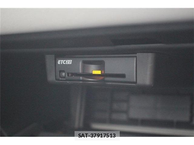 Mitsubishi OUTLANDER PHEV 2022-04 8337334-4