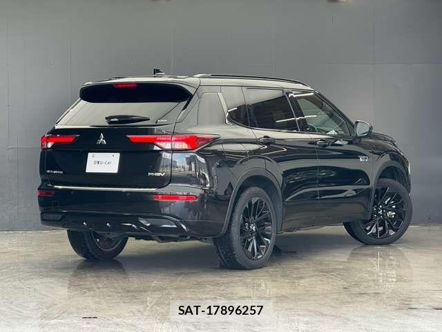 Mitsubishi OUTLANDER PHEV 2024-08 8355300-1