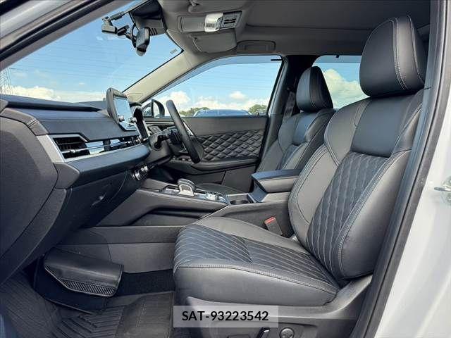 Mitsubishi OUTLANDER PHEV 2022-05 8355302-16