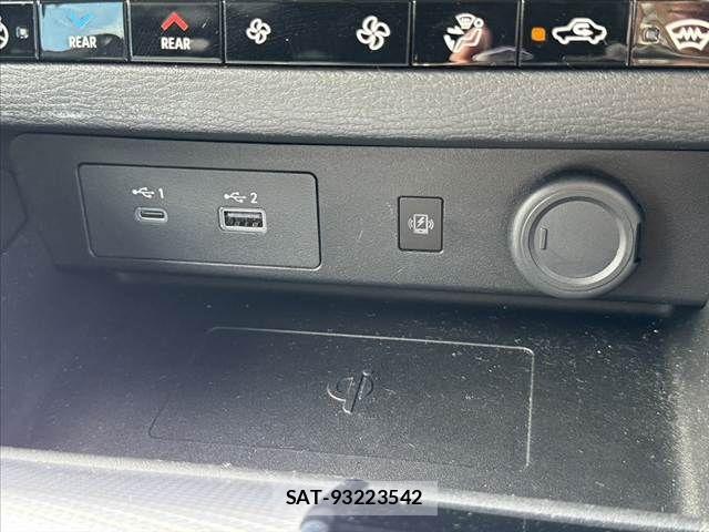 Mitsubishi OUTLANDER PHEV 2022-05 8355302-29