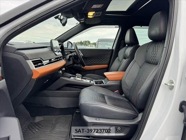 Mitsubishi OUTLANDER PHEV 2022-02 8355301-16