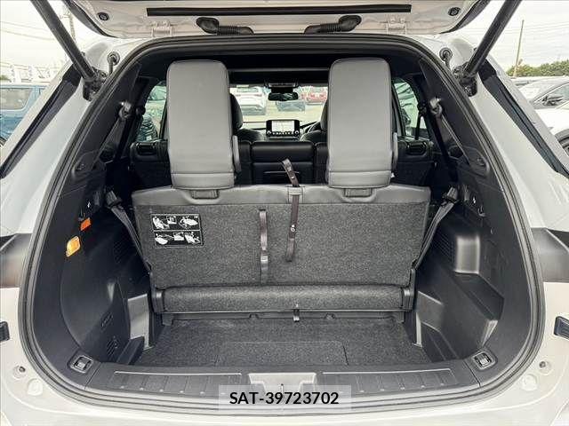Mitsubishi OUTLANDER PHEV 2022-02 8355301-18