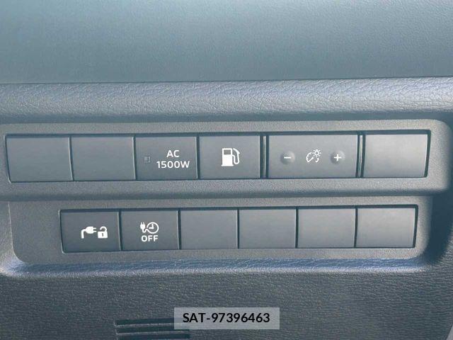 Mitsubishi OUTLANDER PHEV 2022-06 8368039-9