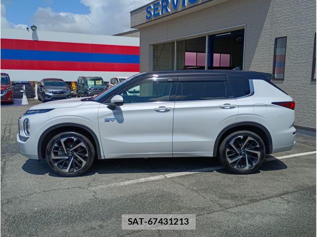 Mitsubishi OUTLANDER PHEV 2024-09 8368034-3