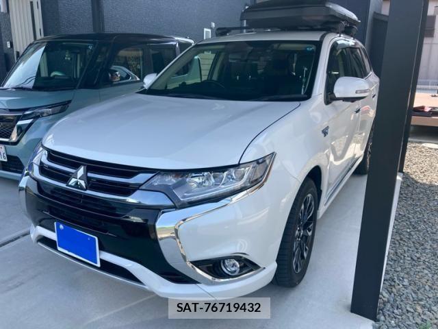 Mitsubishi OUTLANDER PHEV 2017-02 8368043-0