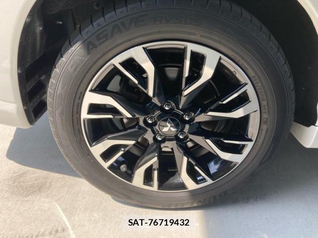 Mitsubishi OUTLANDER PHEV 2017-02 8368043-9