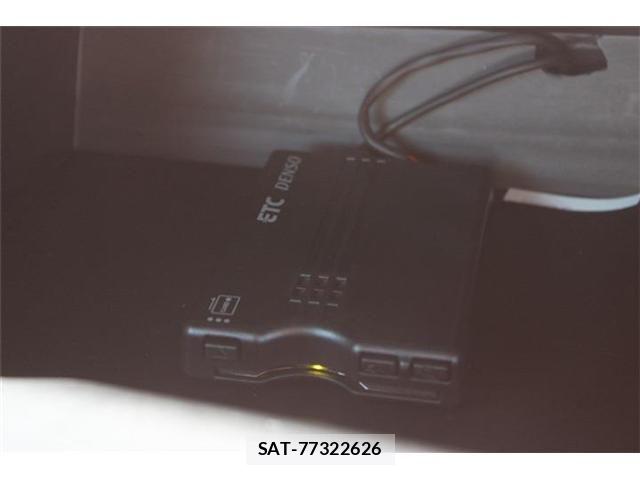 Mitsubishi OUTLANDER PHEV 2022-11 8368041-16