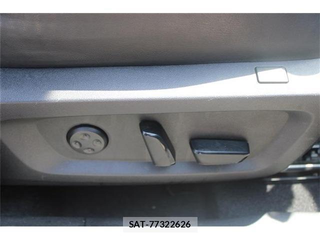 Mitsubishi OUTLANDER PHEV 2022-11 8368041-22