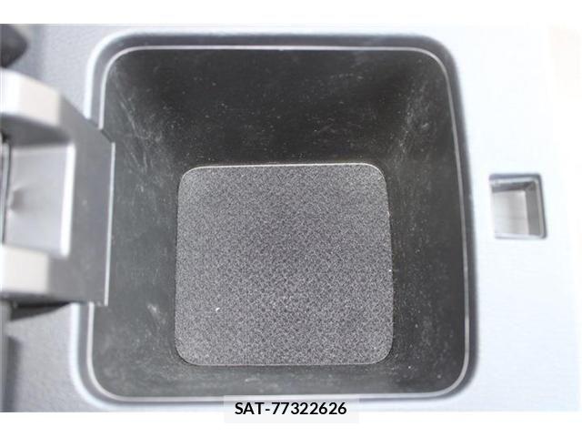 Mitsubishi OUTLANDER PHEV 2022-11 8368041-24
