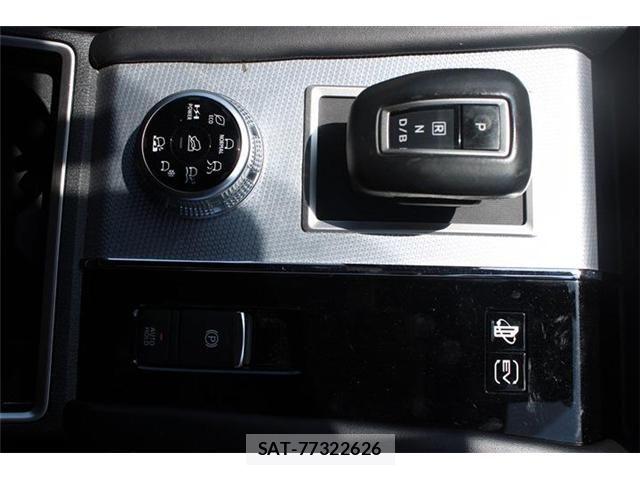 Mitsubishi OUTLANDER PHEV 2022-11 8368041-25