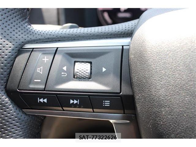 Mitsubishi OUTLANDER PHEV 2022-11 8368041-29