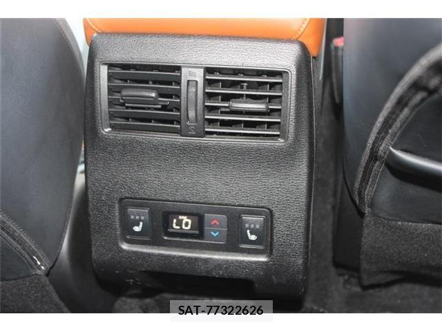 Mitsubishi OUTLANDER PHEV 2022-11 8368041-7