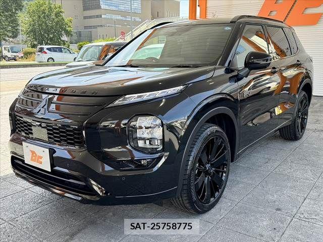 Mitsubishi OUTLANDER PHEV 2026-03 8368032-9