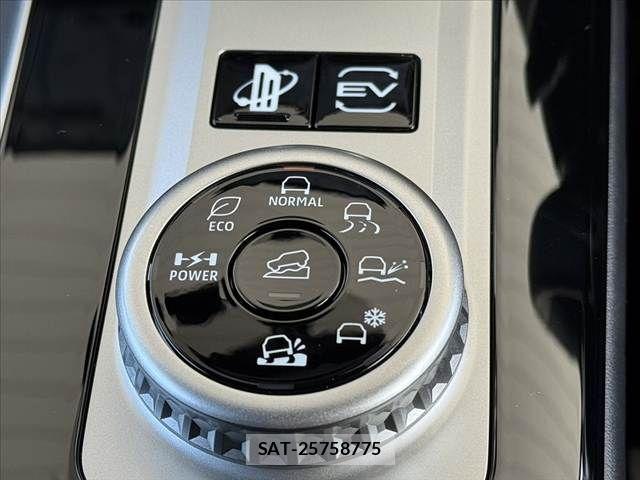 Mitsubishi OUTLANDER PHEV 2026-03 8368032-21