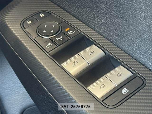 Mitsubishi OUTLANDER PHEV 2026-03 8368032-25