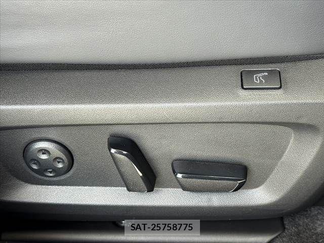 Mitsubishi OUTLANDER PHEV 2026-03 8368032-28