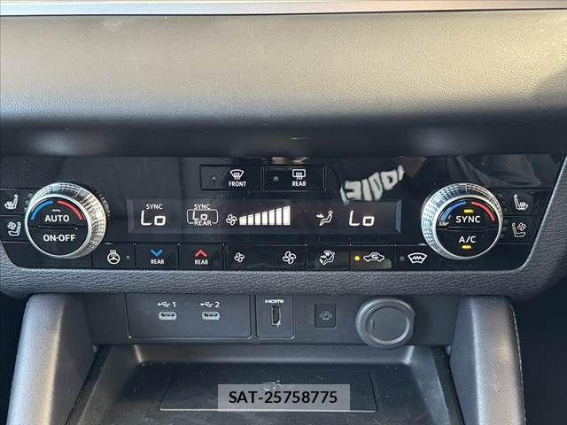 Mitsubishi OUTLANDER PHEV 2026-03 8368032-4